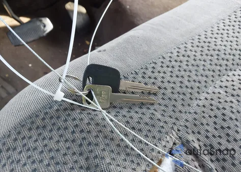 2001 Ford F-150 Supercrew Harley-Davidson/King Ranch/Lariat/Xlt из США, поврежденный, VIN 1FTRW07L91KE51004